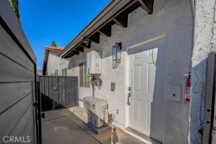 Single Family Residence, 21315 Kingsbury st, Chatsworth, CA 91311 - 10