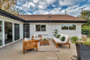 Single Family Residence, 22388 Algunas rd, Woodland Hills, CA 91364 - 30