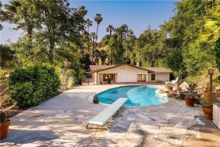 Single Family Residence, 19130 Charles st, Tarzana, CA 91356 - 13