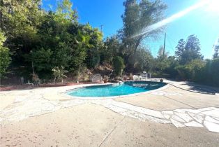 Single Family Residence, 19130 Charles st, Tarzana, CA 91356 - 14