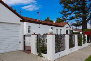 Single Family Residence, 14936 Camarillo st, Sherman Oaks, CA 91403 - 2