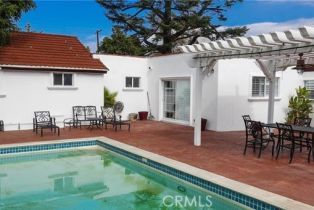 Single Family Residence, 14936 Camarillo st, Sherman Oaks, CA 91403 - 7