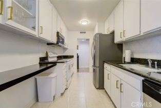 Condominium, 5454 Zelzah ave, Encino, CA 91316 - 12