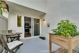 Condominium, 22207 James Alan cir, Chatsworth, CA 91311 - 46