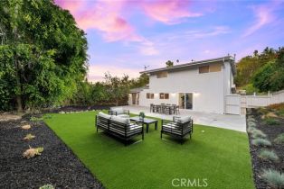 Single Family Residence, 17001 Escalon dr, Encino, CA 91436 - 3