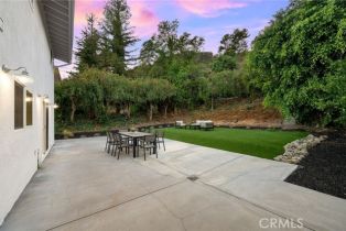 Single Family Residence, 17001 Escalon dr, Encino, CA 91436 - 5