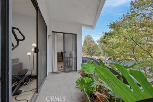 Condominium, 12030 Valleyheart dr, Studio City, CA 91604 - 7