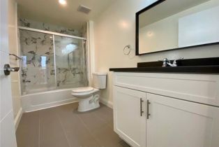 Apartment, 14934 Burbank blvd, Sherman Oaks, CA 91411 - 15