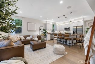 Single Family Residence, 14655 Moorpark st, Sherman Oaks, CA 91403 - 3