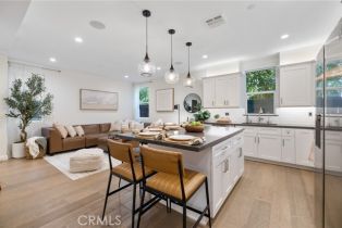 Single Family Residence, 14655 Moorpark st, Sherman Oaks, CA 91403 - 4