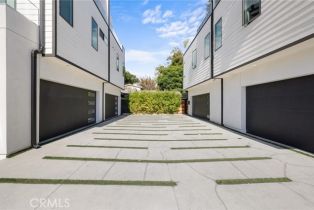 Single Family Residence, 14655 Moorpark st, Sherman Oaks, CA 91403 - 62