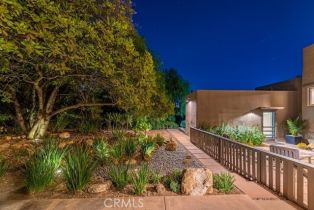 Single Family Residence, 21015 Mulholland (Quiet) dr, Woodland Hills, CA 91364 - 46