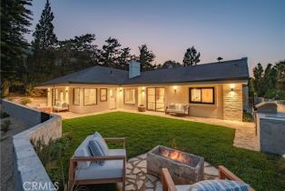 Single Family Residence, 10842 Alta View dr, Studio City, CA 91604 - 38