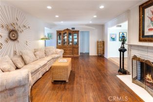 Single Family Residence, 5743 Natick ave, Sherman Oaks, CA 91411 - 4