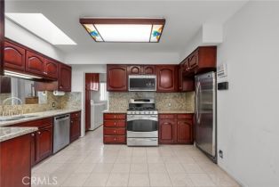 Single Family Residence, 3760 Goodland ave, Studio City, CA 91604 - 9