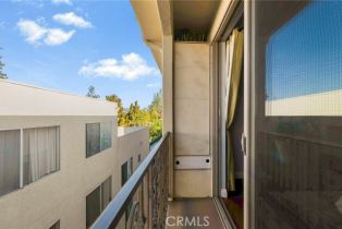 Condominium, 4550 Coldwater Canyon ave, Studio City, CA 91604 - 23