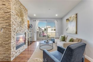 Condominium, 4550 Coldwater Canyon ave, Studio City, CA 91604 - 3