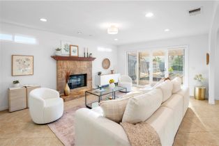 Single Family Residence, 26253 Adamor rd, Calabasas, CA 91302 - 4