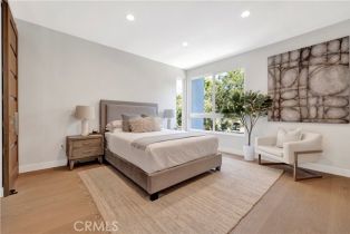 Single Family Residence, 14570 Dickens st, Sherman Oaks, CA 91403 - 12