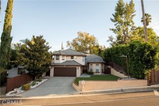 Single Family Residence, 22938 Avenue San Luis, Woodland Hills, CA 91364 - 2