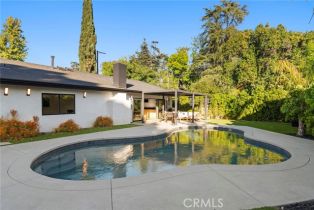 Single Family Residence, 22400 Bessemer st, Woodland Hills, CA 91367 - 50