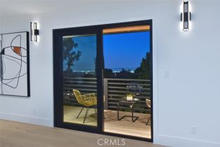 Single Family Residence, 13327 Cheltenham dr, Sherman Oaks, CA 91423 - 39