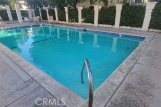 Condominium, 18611 Collins st, Tarzana, CA 91356 - 9