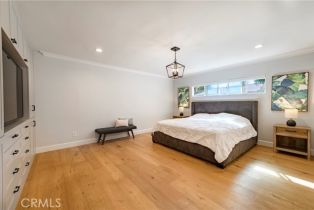 Single Family Residence, 22548 Friar st, Woodland Hills, CA 91367 - 11