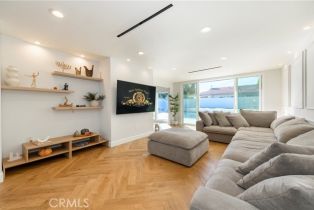 Single Family Residence, 22548 Friar st, Woodland Hills, CA 91367 - 22