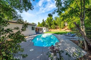 Single Family Residence, 5932 Hinton ave, Woodland Hills, CA 91367 - 3