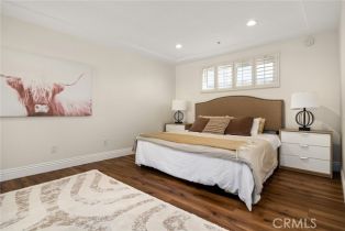 Condominium, 12060 Hoffman st, Studio City, CA 91604 - 6