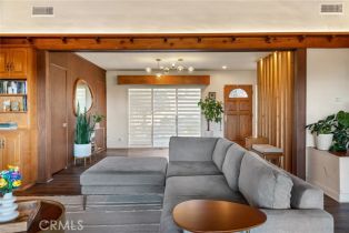 Single Family Residence, 10705 Cranks rd, Culver City, CA 90230 - 12