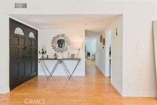 Single Family Residence, 16393 Royal Hills dr, Encino, CA 91436 - 5