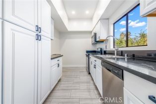 Condominium, 14247 Riverside dr, Sherman Oaks, CA 91423 - 10