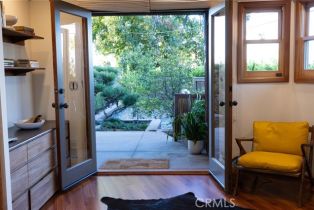 Single Family Residence, 3653 Willowcrest ave, Studio City, CA 91604 - 19