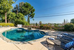 Single Family Residence, 23925 Crosson dr, Woodland Hills, CA 91367 - 32