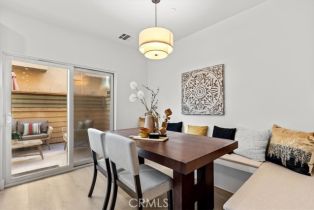 Condominium, 13360 Burbank blvd, Sherman Oaks, CA 91401 - 4