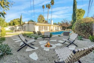 Single Family Residence, 4741 Abbeyville ave, Woodland Hills, CA 91364 - 2