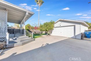 Single Family Residence, 10520 Amestoy ave, Granada Hills, CA 91344 - 33