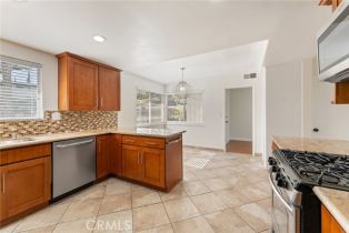 Single Family Residence, 5618 Wilhelmina ave, Woodland Hills, CA 91367 - 13