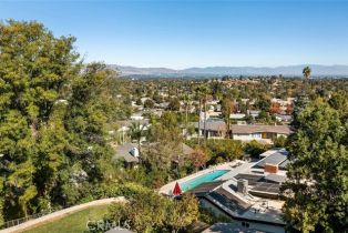 Single Family Residence, 5618 Wilhelmina ave, Woodland Hills, CA 91367 - 3