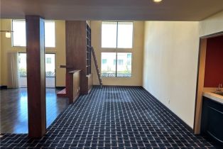 Condominium, 14560 Benefit st, Sherman Oaks, CA 91403 - 9