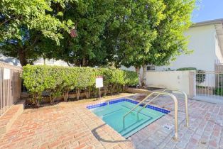 Condominium, 18547 Collins st, Tarzana, CA 91356 - 15