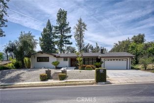 Residential Lease, 4615 Arriba DR, Tarzana, CA  Tarzana, CA 91356