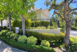 Single Family Residence, 11734 Folkstone ln, Bel Air, CA 90077 - 2