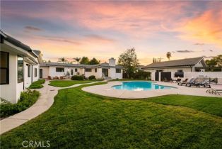 Single Family Residence, 22901 Burbank blvd, Woodland Hills, CA 91367 - 10