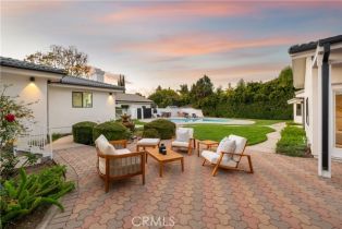 Single Family Residence, 22901 Burbank blvd, Woodland Hills, CA 91367 - 15