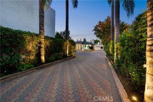 Single Family Residence, 22901 Burbank blvd, Woodland Hills, CA 91367 - 6