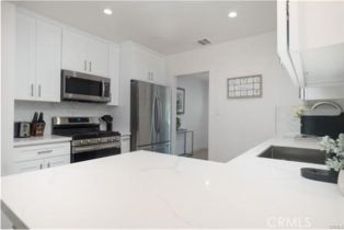 Single Family Residence, 5840 White Oak ave, Encino, CA 91316 - 12