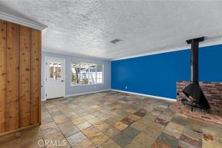 Single Family Residence, 829 Greenbriar ave, Simi Valley, CA 93065 - 14